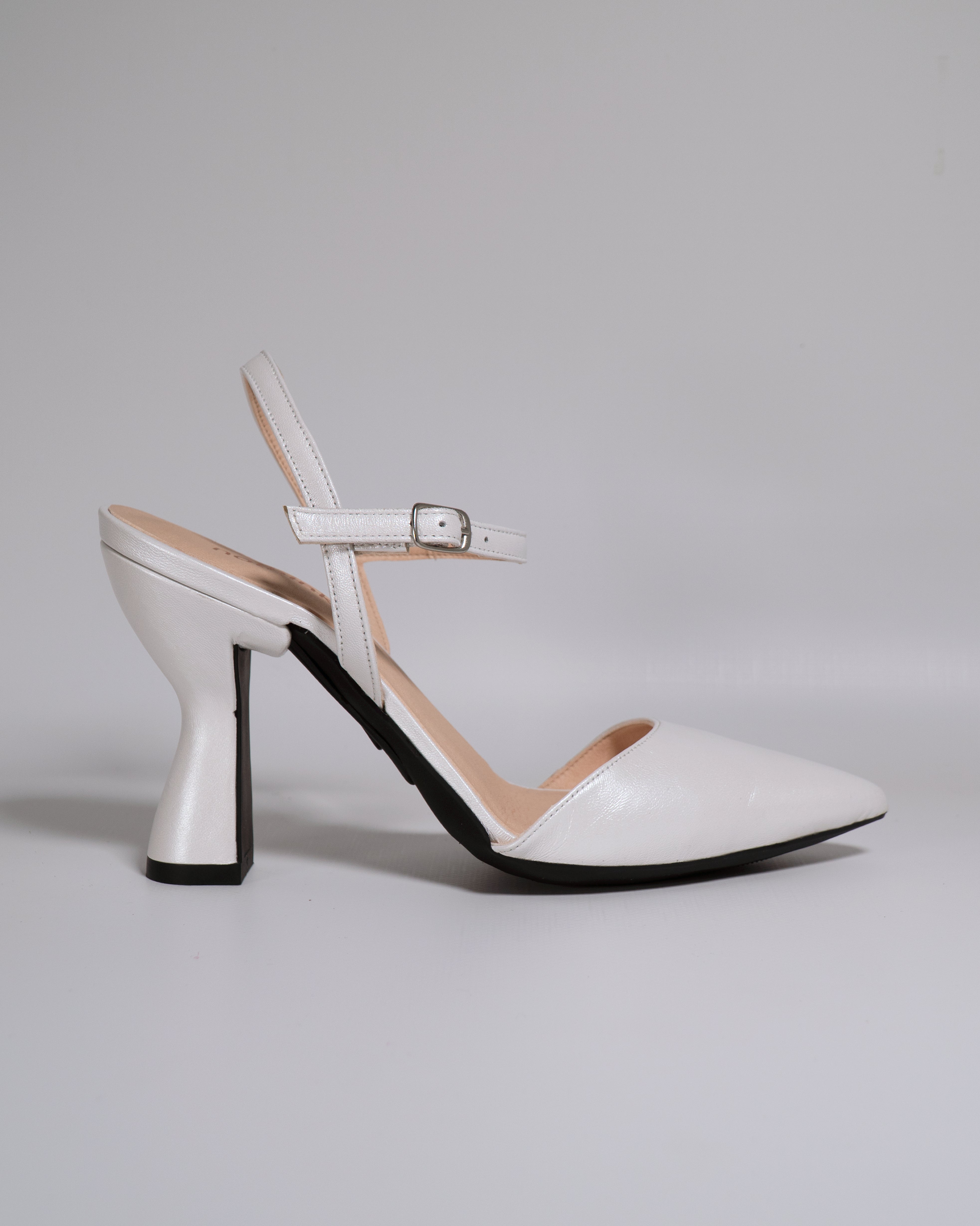 London Bianco Perlato