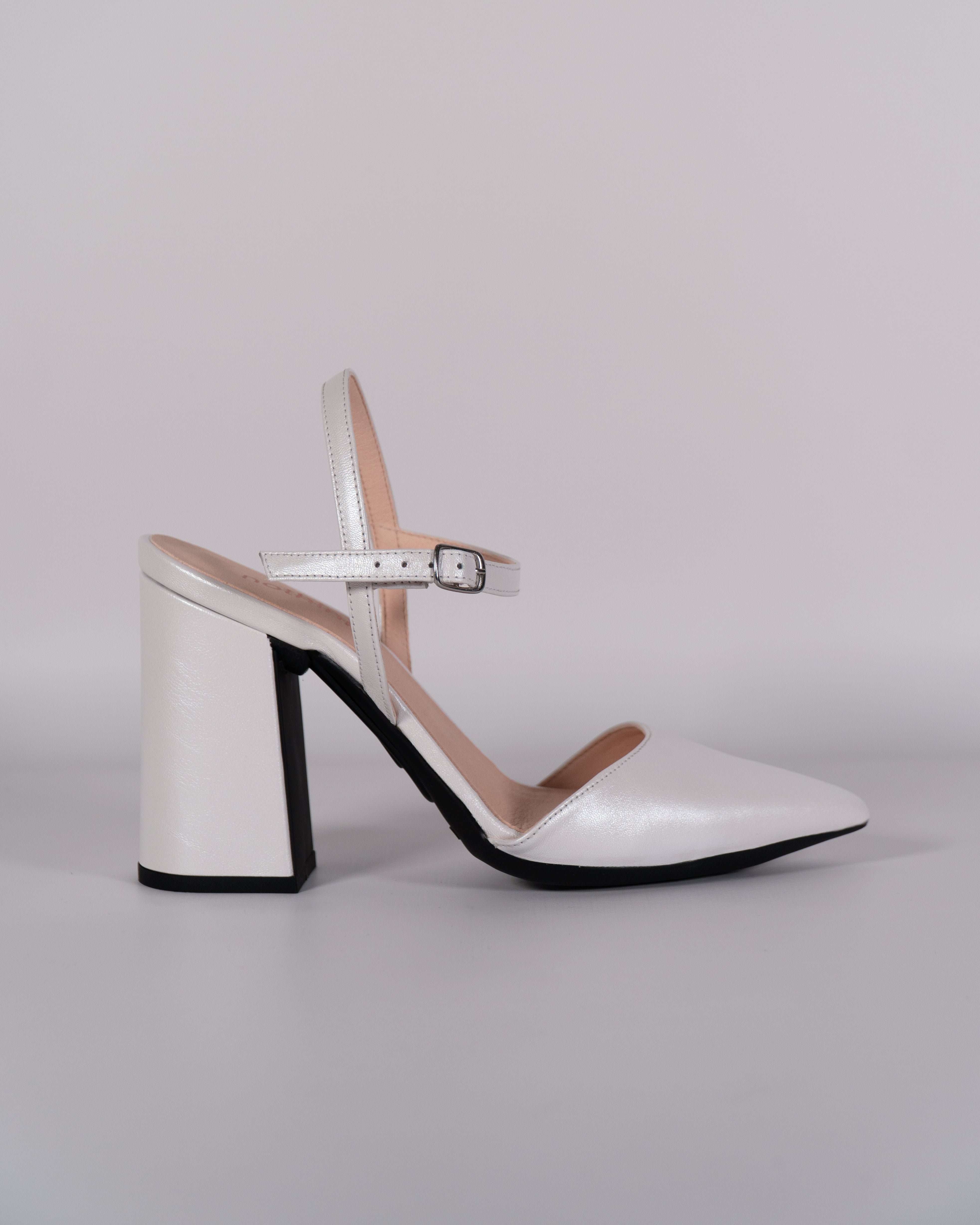 London Bianco Perlato