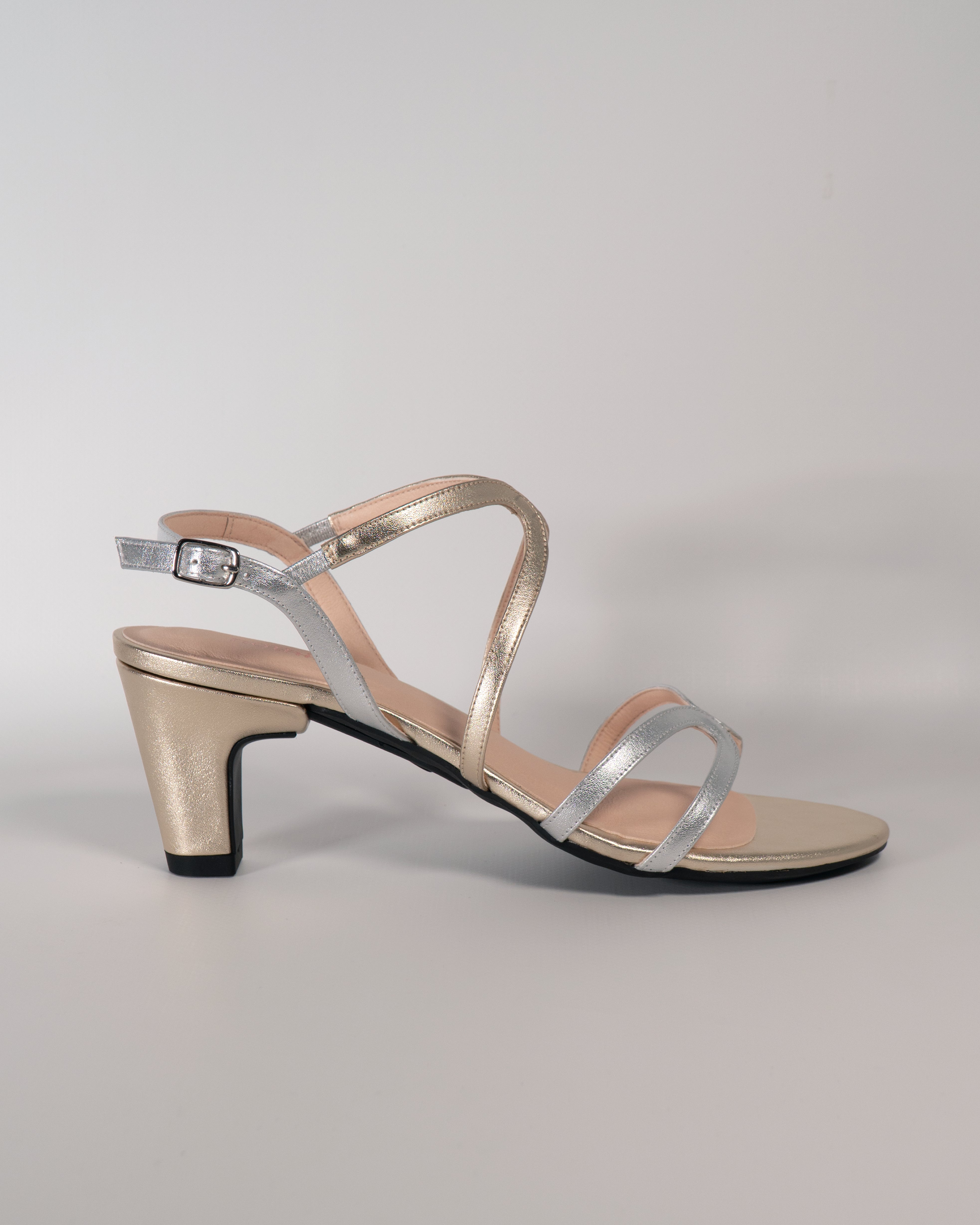 Sandal Medellin Gold Silver