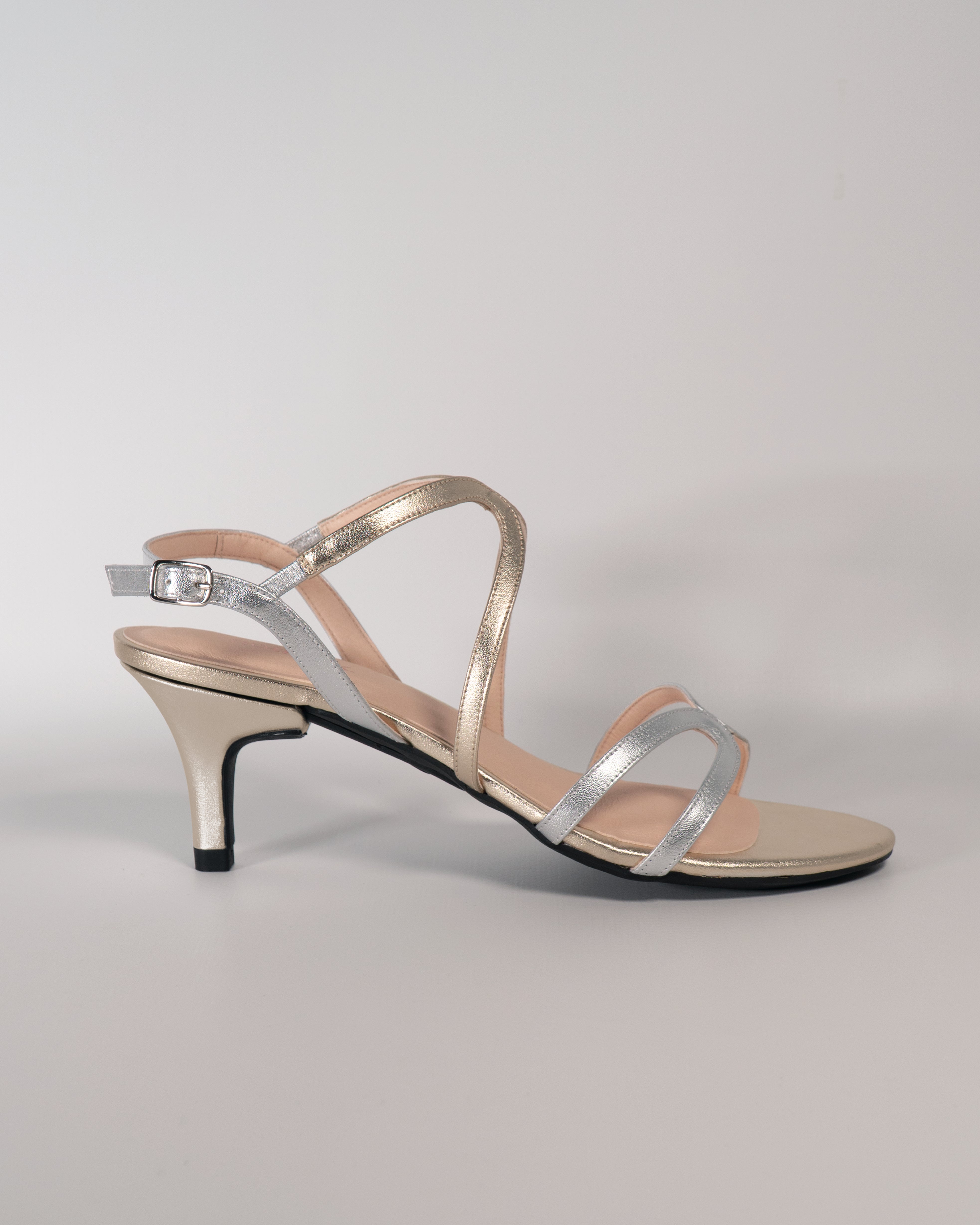 Sandal Medellin Gold Silver