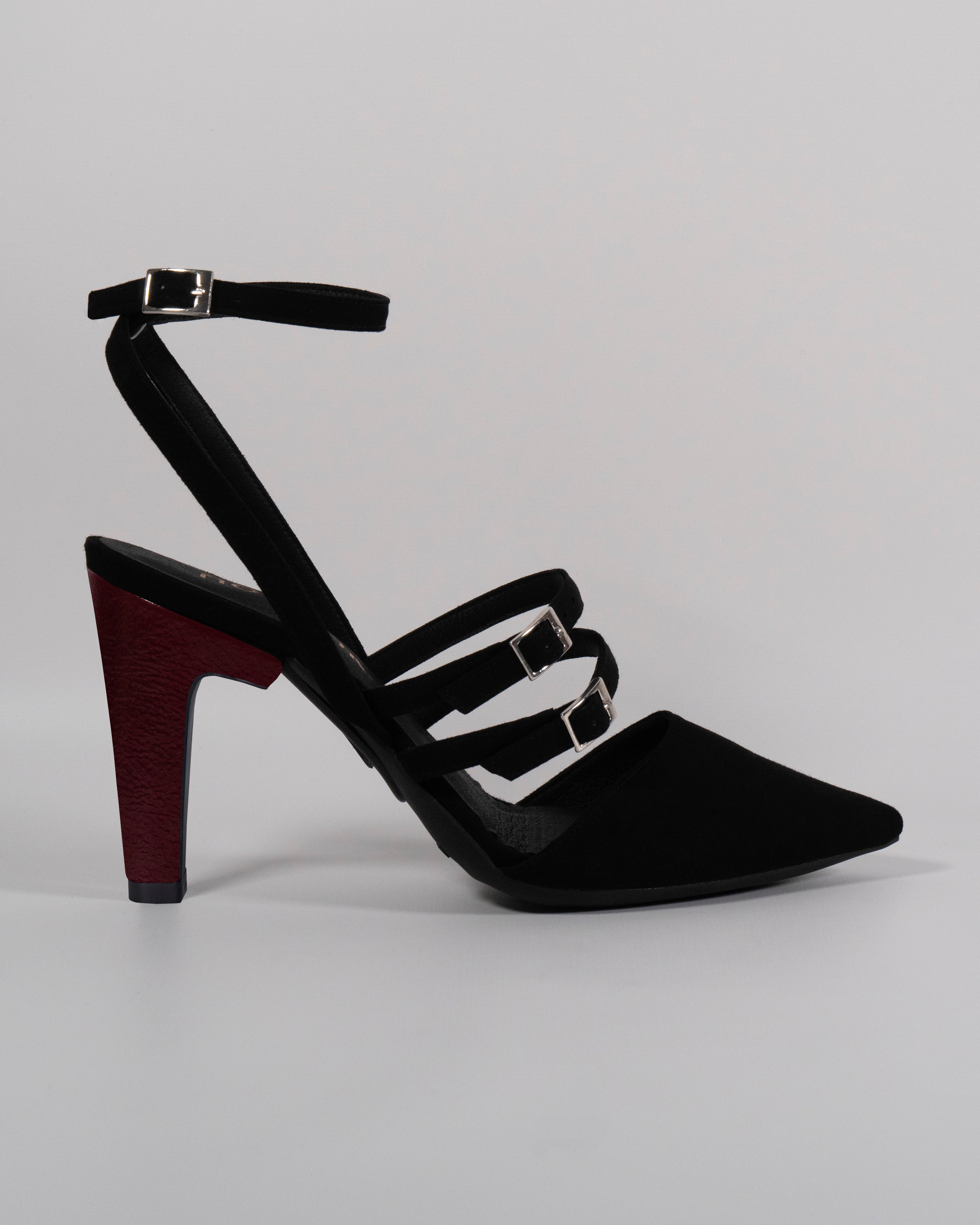 Singapur con tacón charol burdeos