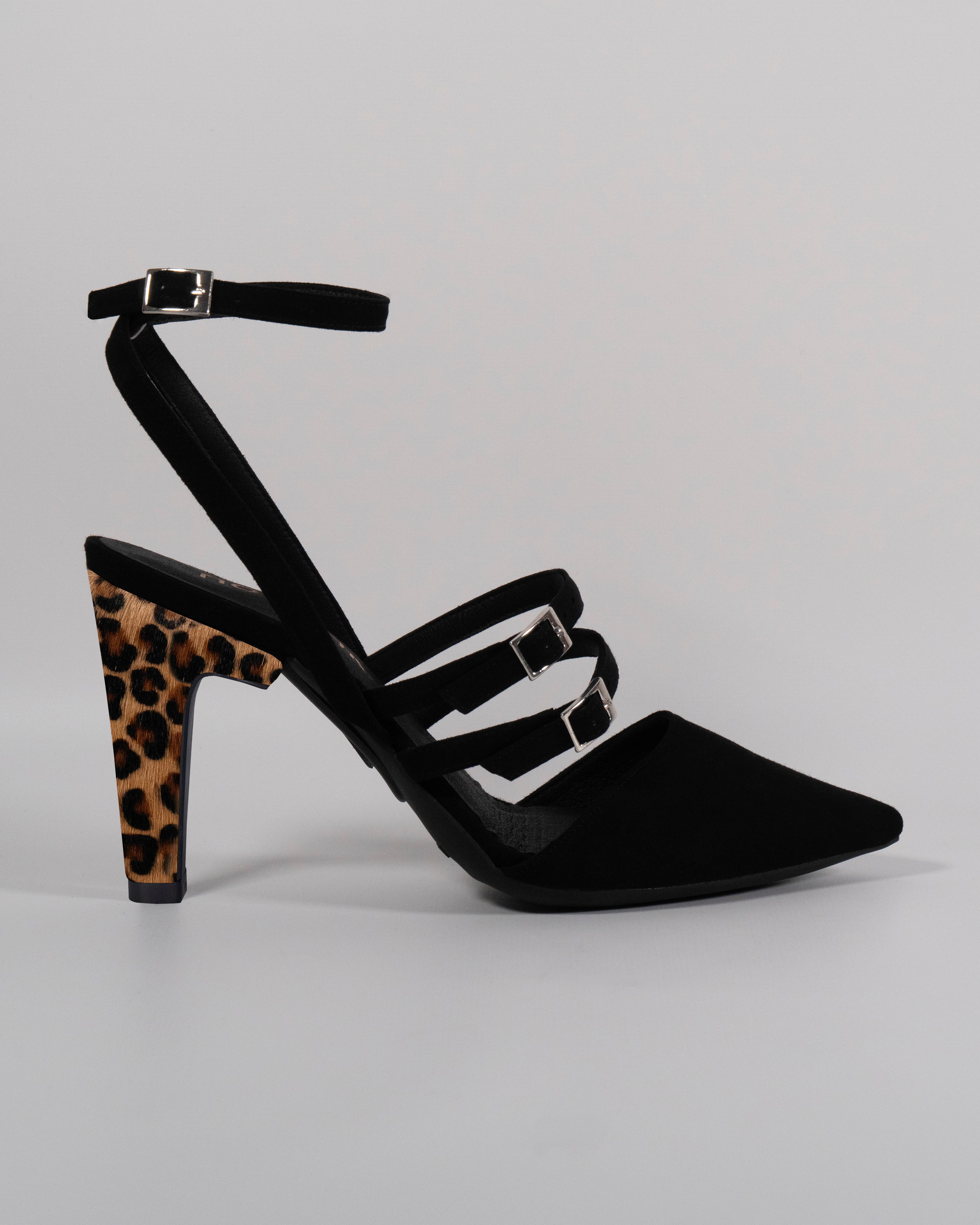 Singapur con tacón con estampado de leopardo