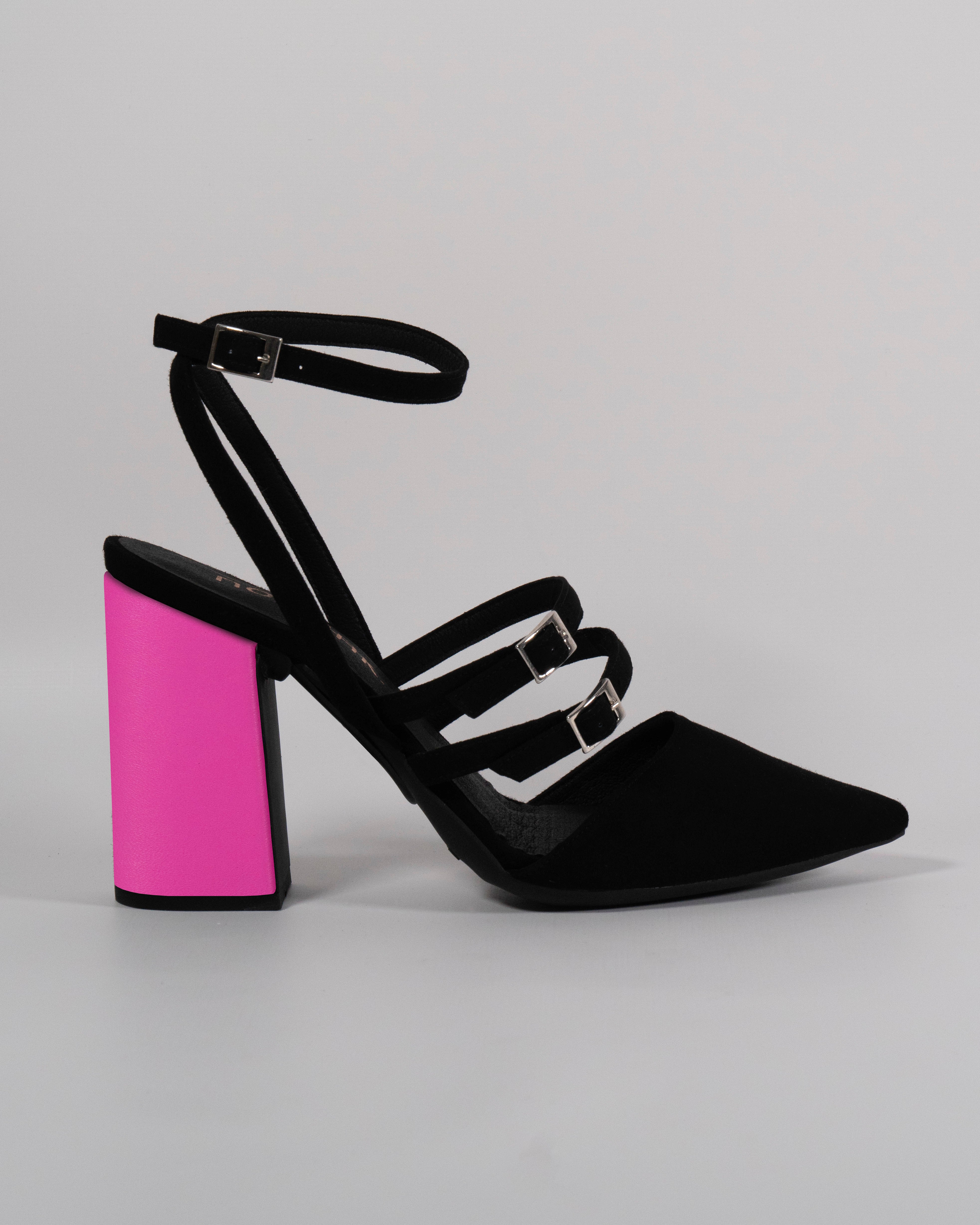Pump Singapore with fuchsia heel