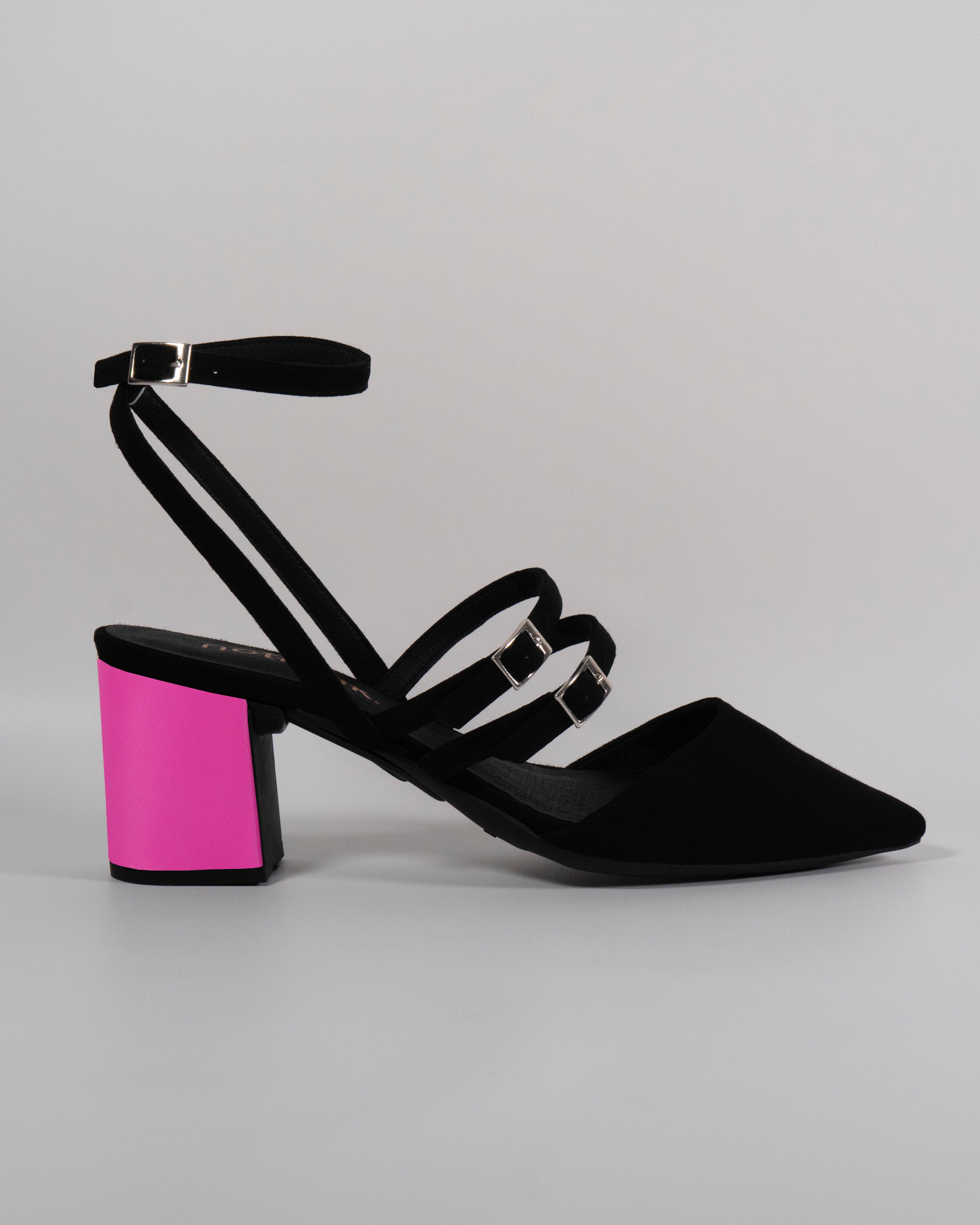 Pump Singapore with fuchsia heel